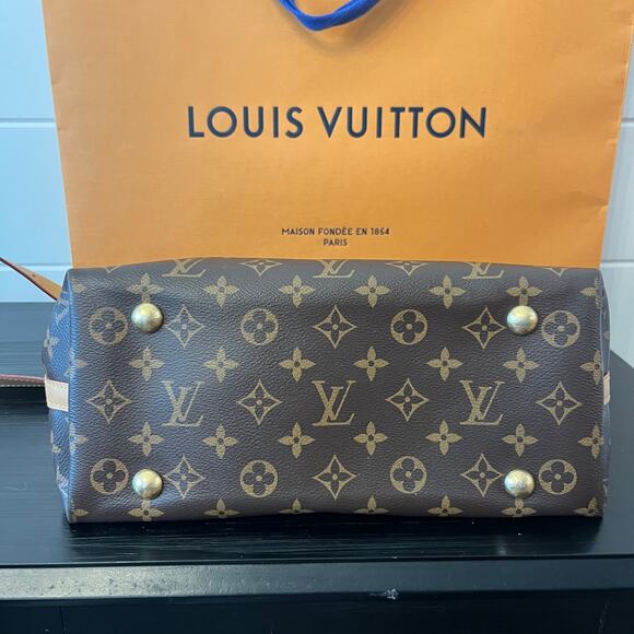 Louis Vuitton Carryall PM Monogram (pre-owned) - Picture 3 of 11